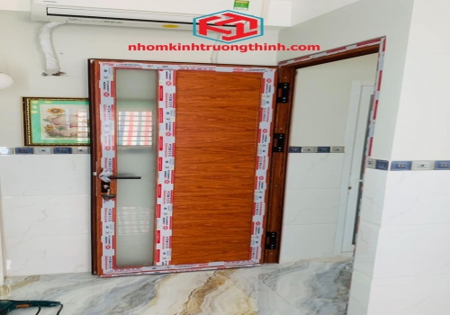 Cửa nhôm XingFa giả gỗ